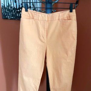 Talbots creamsicle capris with white stitching accents. sz 6